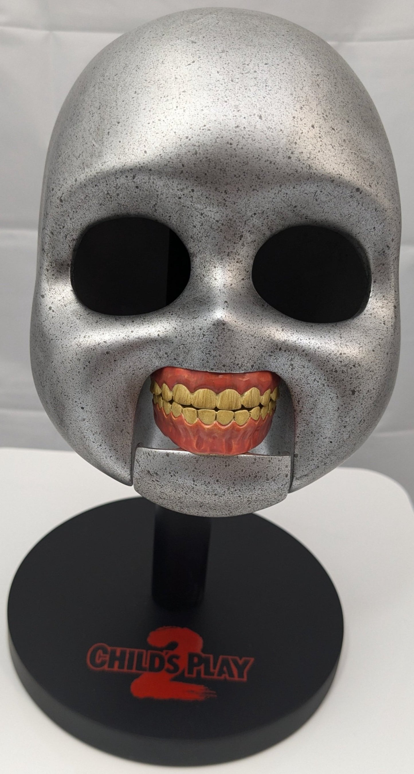 Child's Play 2 Chucky Skull Signed Alex Vincent Christine Elise