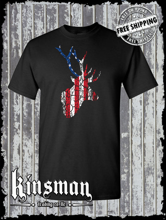 US Flag Deer Antlers Distressed T-Shirt / Hunting American Flag USA