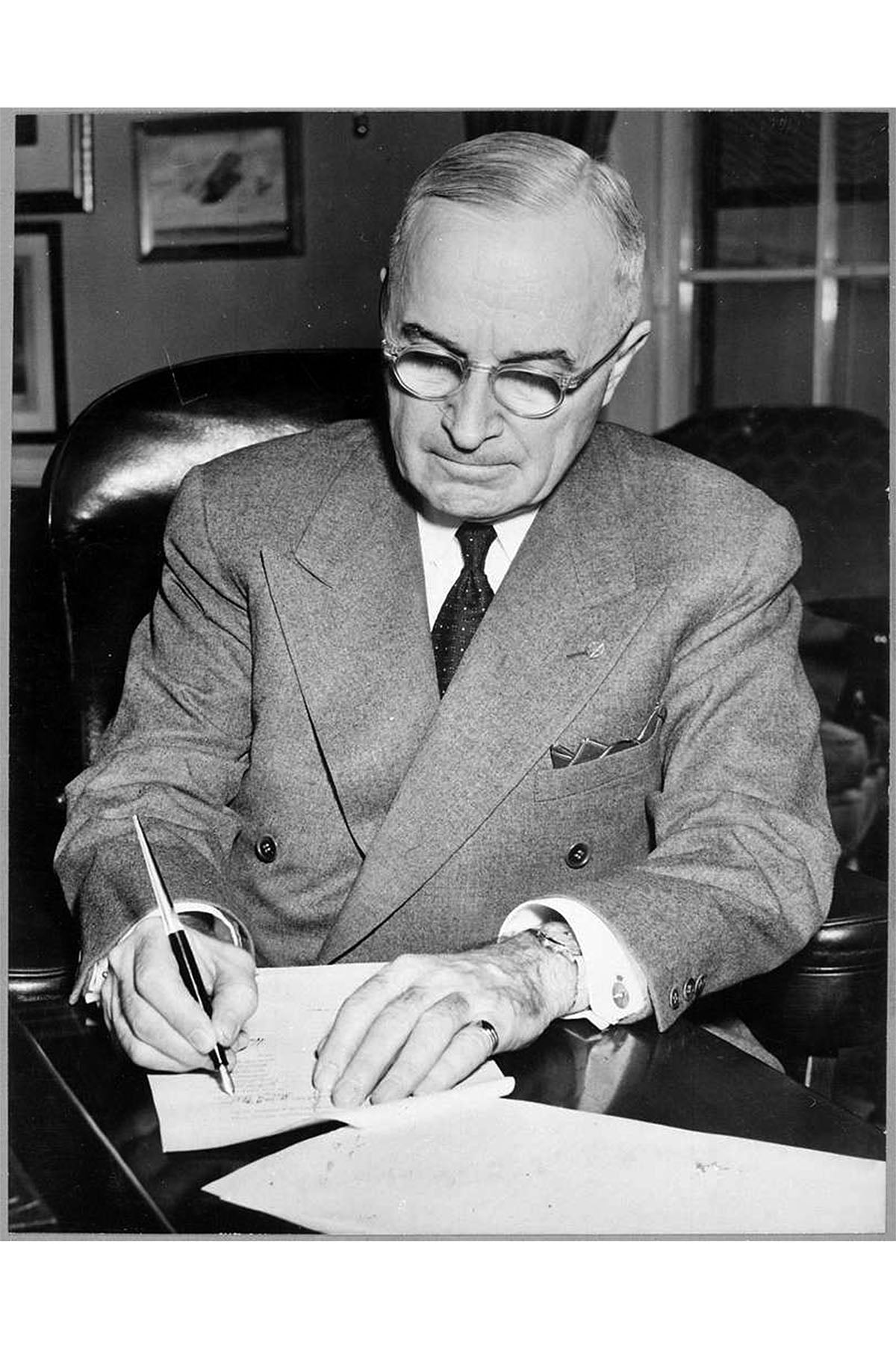 Harry Truman Signed Declaration of Emergency Reprint Photo Korean War 1950
