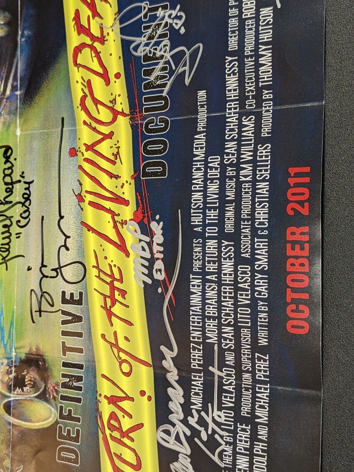 More Brains! Return of the Living Dead 12x18 Poster Signed 19x Cast & Crew