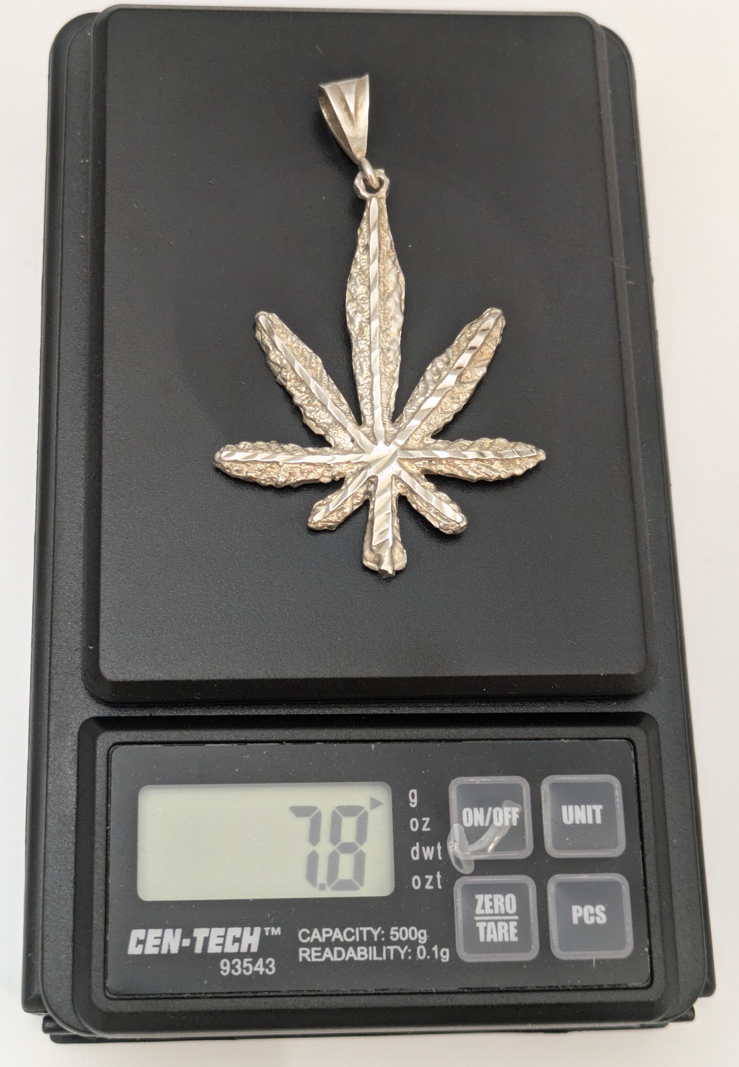 .925 Sterling Silver Marijuana Diamond Cut Pendant / Charm Weed Cannabis Pot