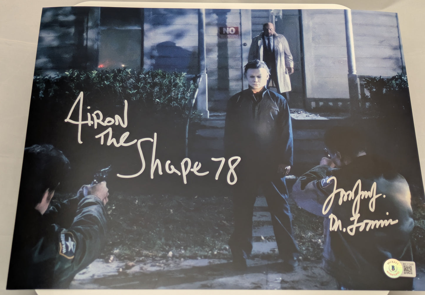 Airon Armstrong Tom Jones Jr Signed Halloween 11x14 Photo BAS COA Michael Myers