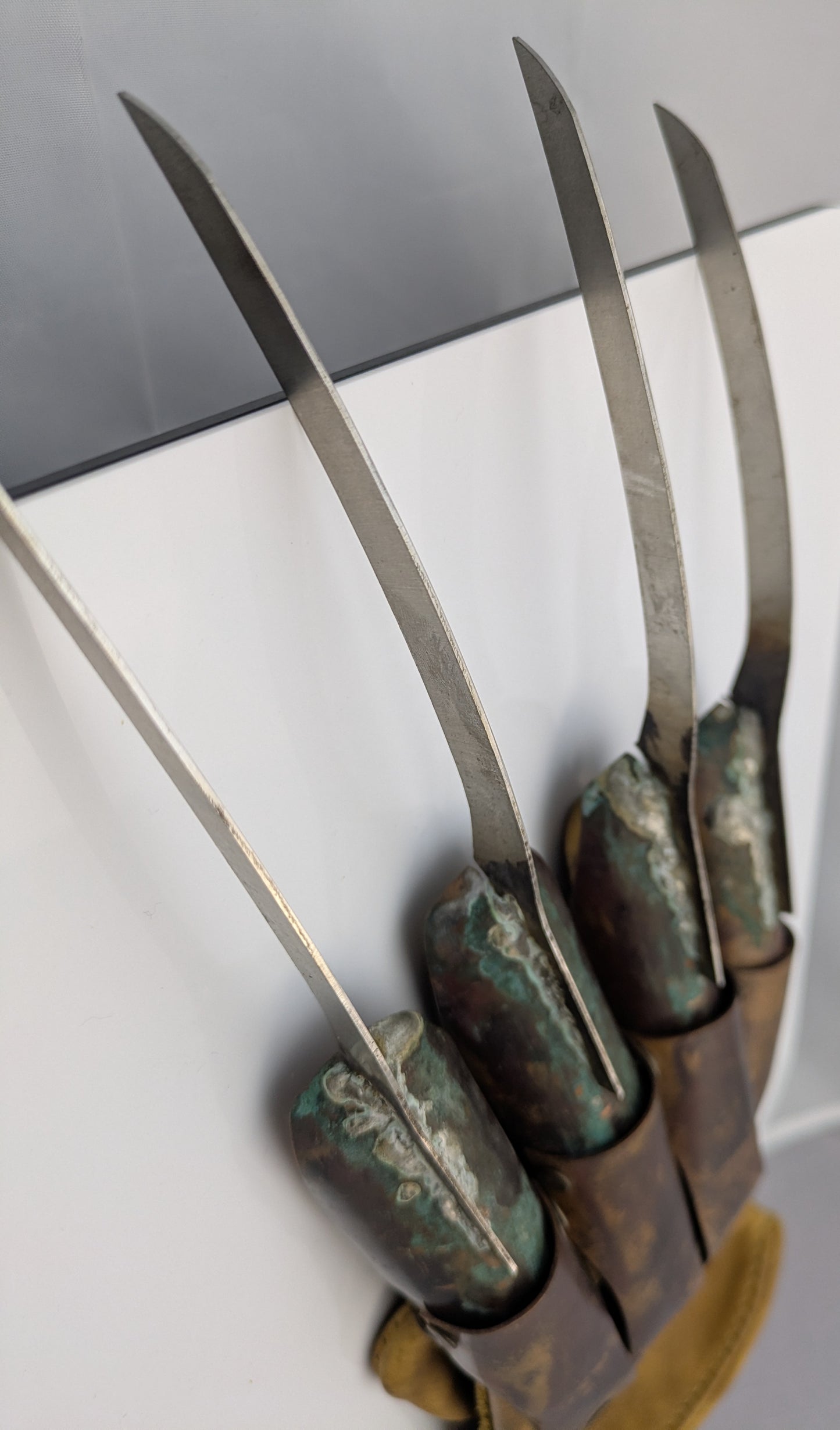 Freddy Krueger Glove Signed Robert Englund Handmade Metal - Nightmare Elm Street