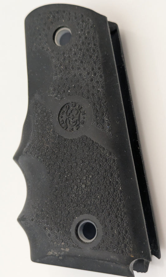 Hogue Compact 1911 Officer's Grips Wrap Around Finger Grooves - Used