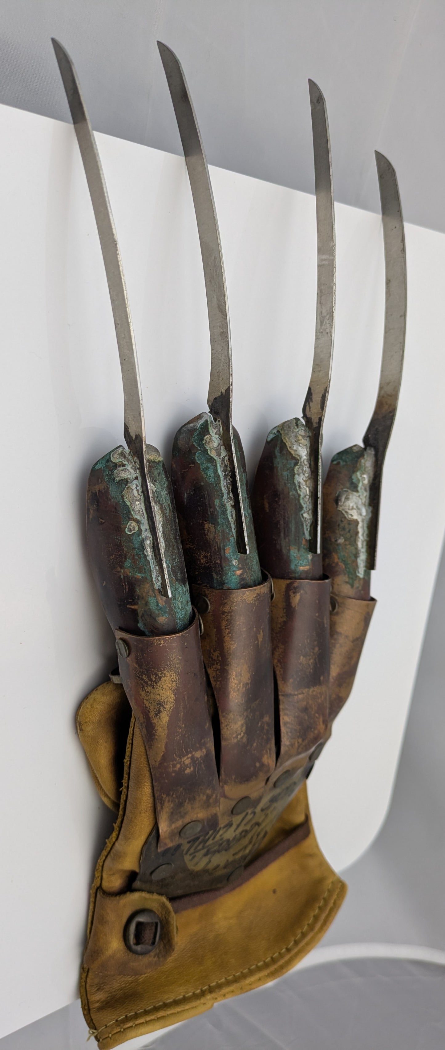 Freddy Krueger Glove Signed Robert Englund Handmade Metal - Nightmare Elm Street